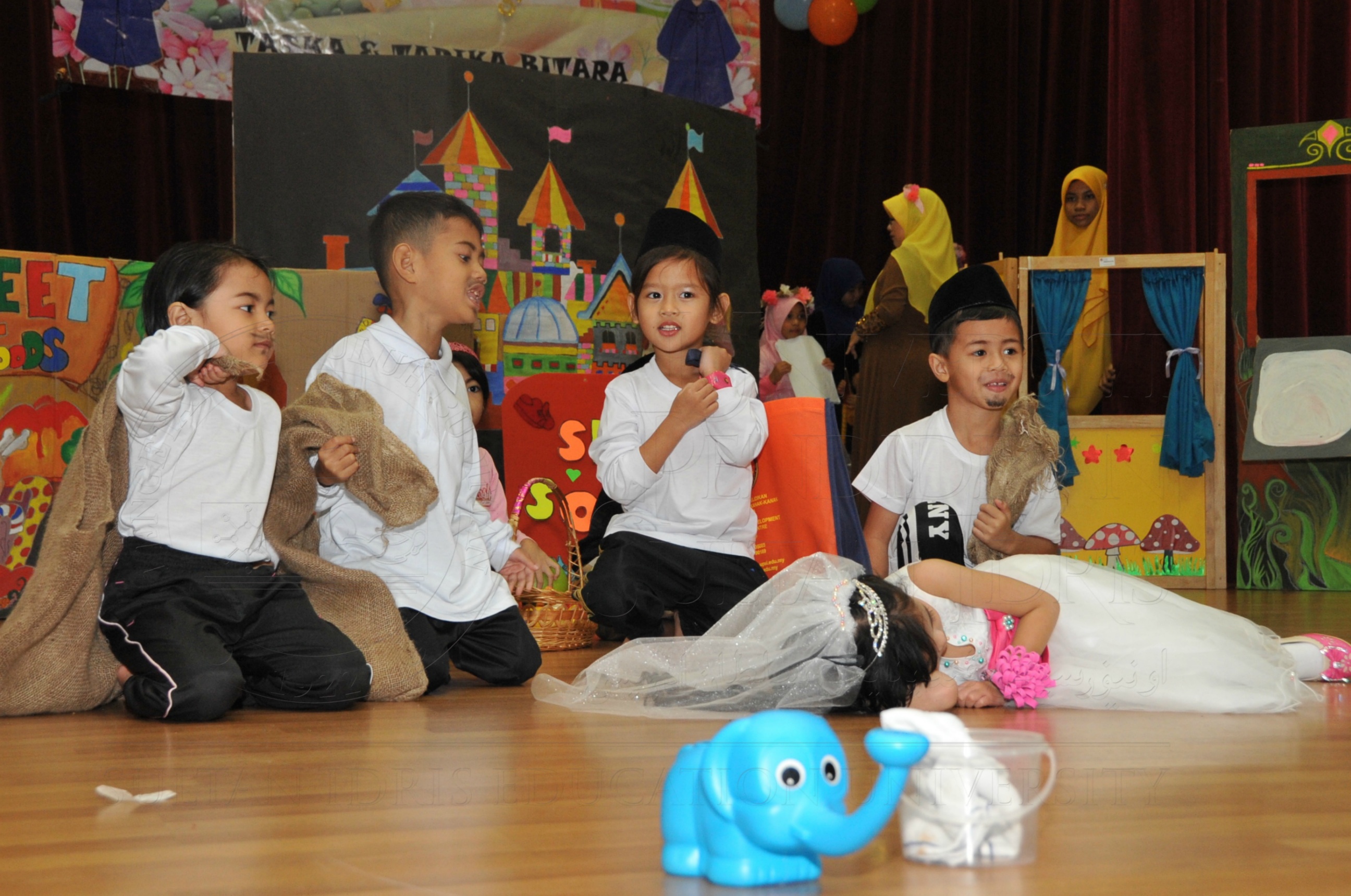 PRO15 163 KONVO HAS 0745